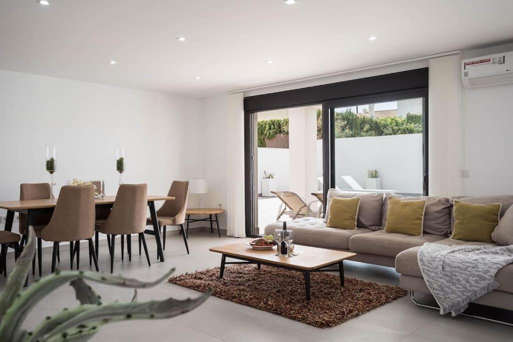 Los Balcones Villa I Costa Blanca تورّيفيِخا المظهر الخارجي الصورة