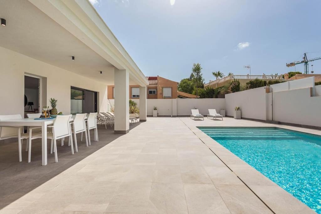 Los Balcones Villa I Costa Blanca تورّيفيِخا المظهر الخارجي الصورة
